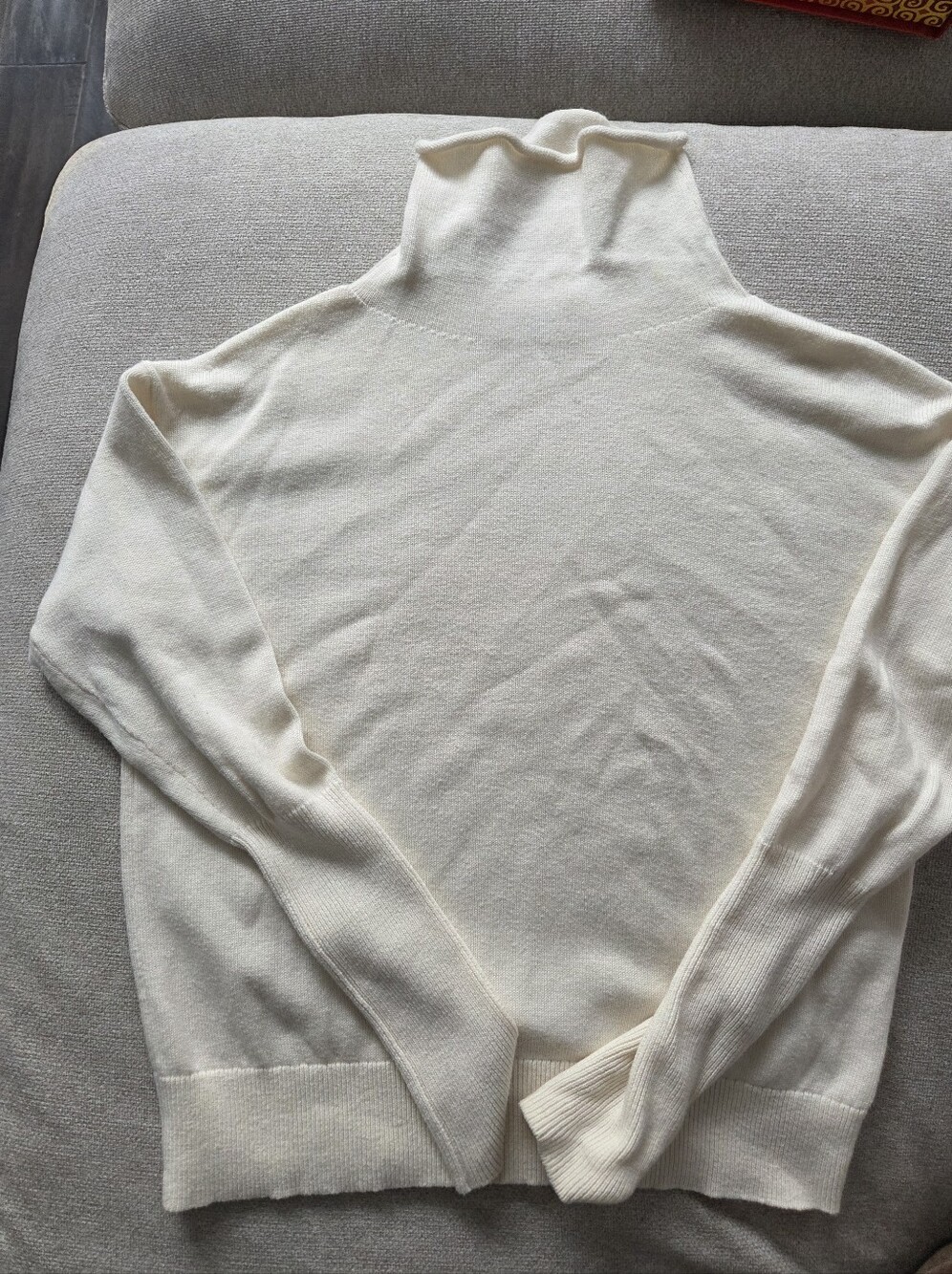 Wilfred Cyprie Sweater